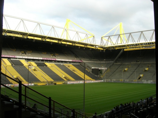 Signal Iduna Park Capacity